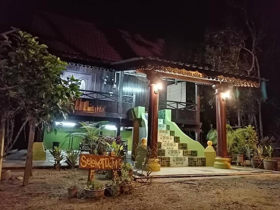 Homestay Warisan Bonda Masjid Tanah/Melaka Dış mekan fotoğraf