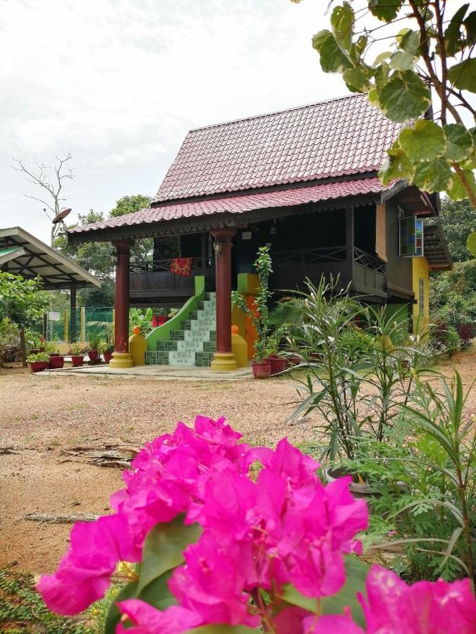 Homestay Warisan Bonda Masjid Tanah/Melaka Dış mekan fotoğraf